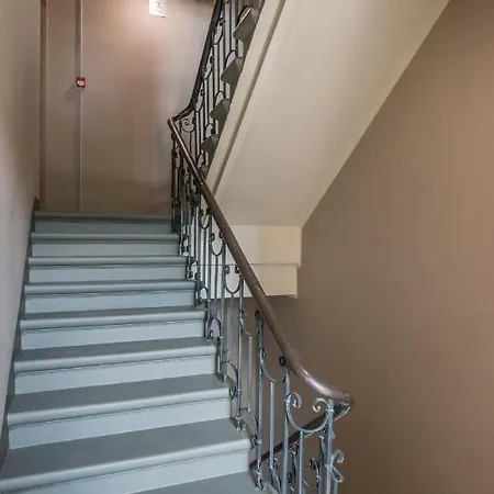 Perfect Location Cozy ➤fully Equipped ريغا